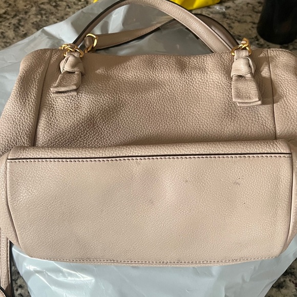 Tory Burch pebbled  Leather Bag - Picture 4 of 10